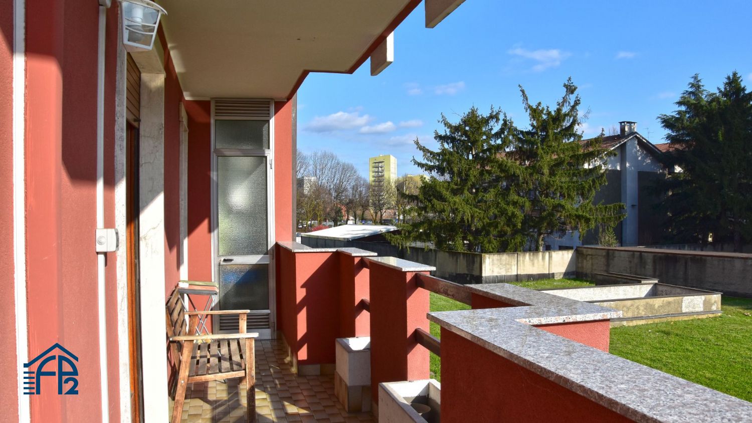 Bilocale con balcone