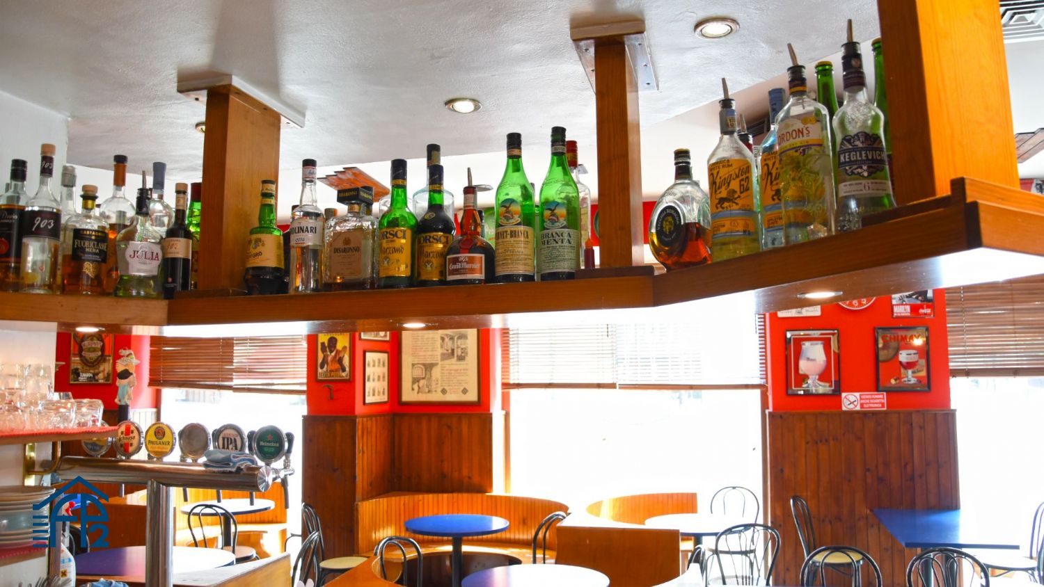 Attività commerciale bar/Paninoteca/tavola fredda