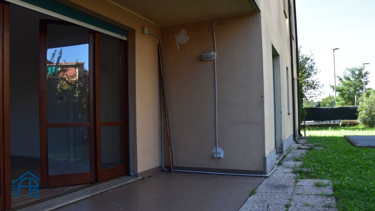 Trilocale con giardino