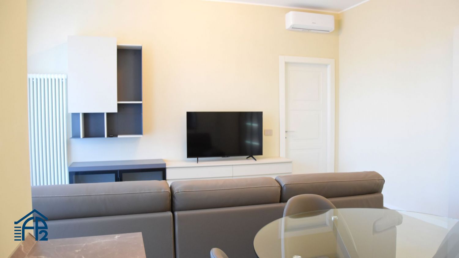 Bilocale Elegante e Panoramico