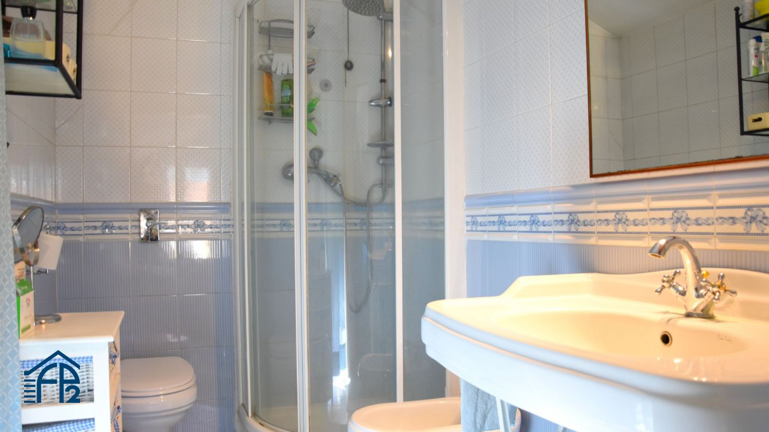 Villa con Giardino zona Isola