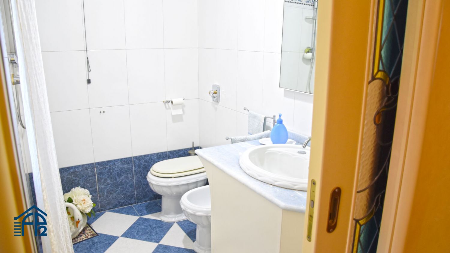 Villa con Giardino zona Isola