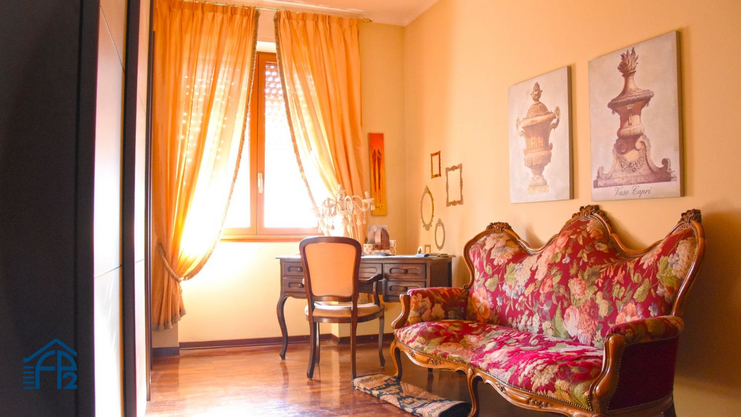 Quadrilocale panoramico in stabile signorile