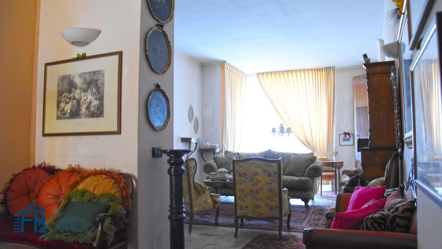 Quadrilocale panoramico in stabile signorile