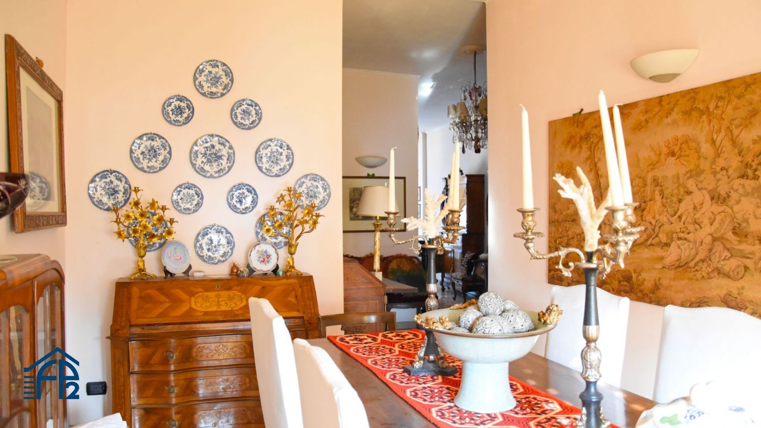 Quadrilocale panoramico in stabile signorile