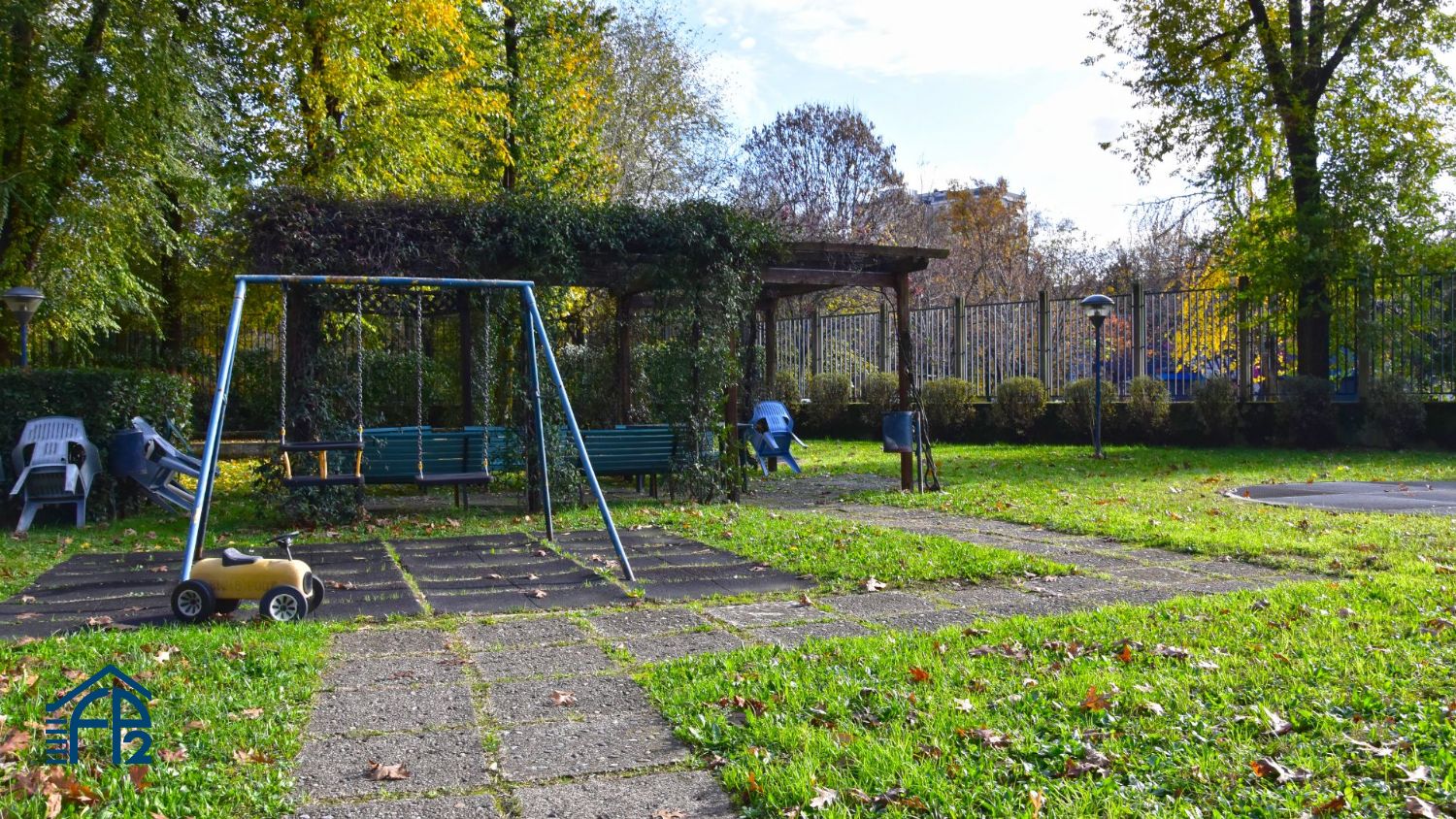 Trilocale in stabile signorile