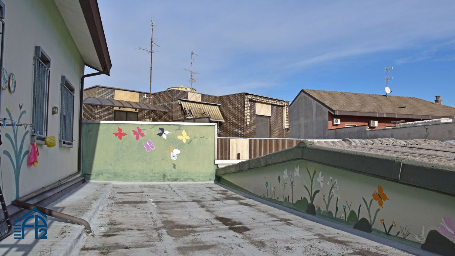 Casa Indipendente con Locale Commerciale