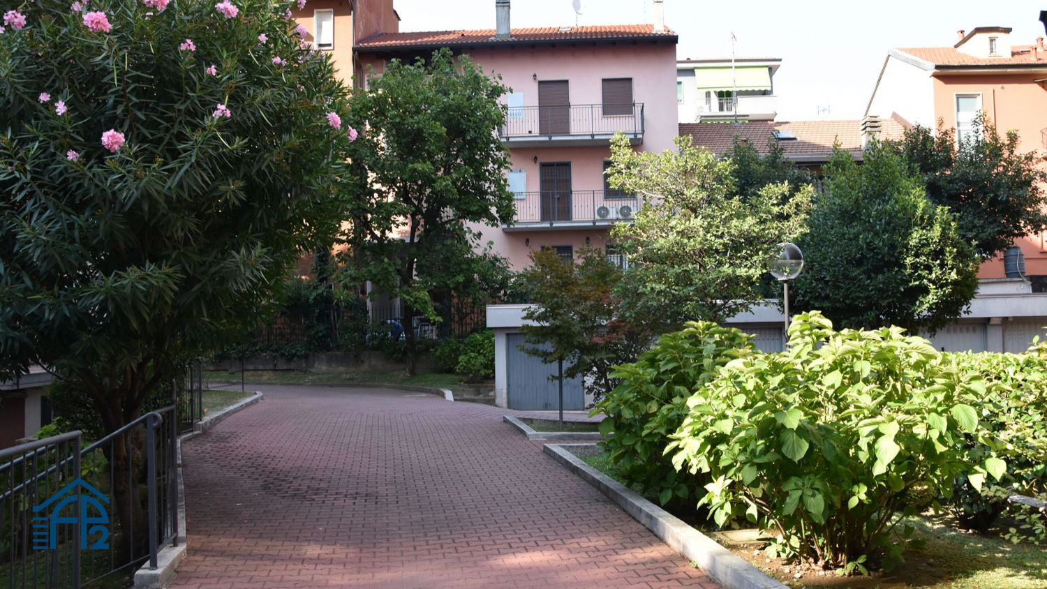 Ampio Monolocale Arredato zona Stazione