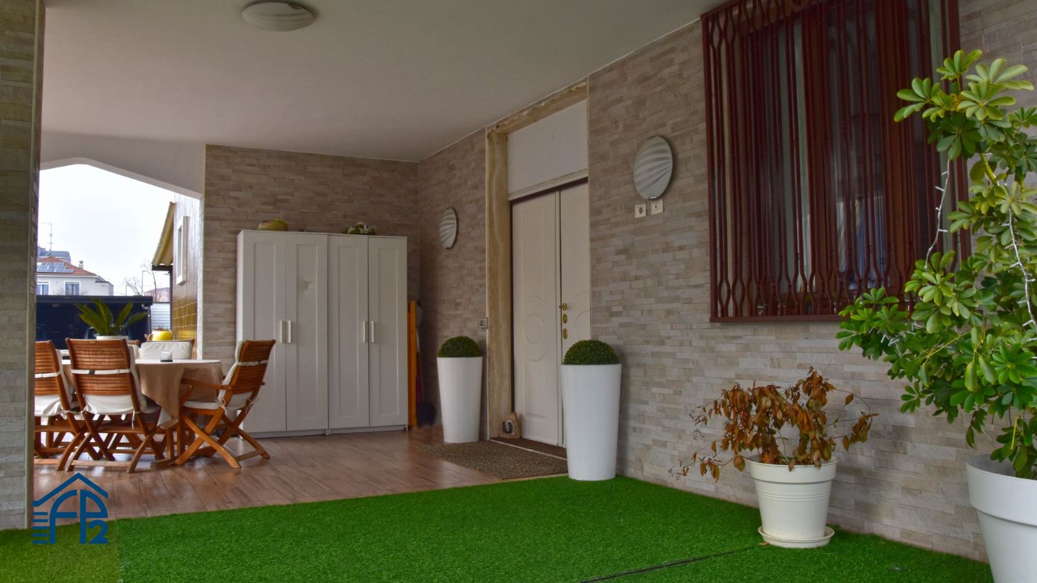 Porzione di Villa in Bifamiliare