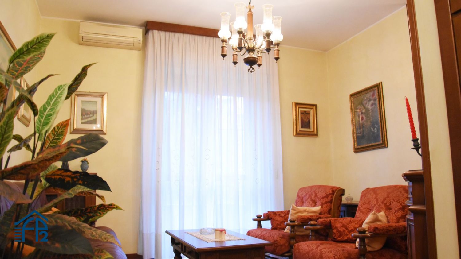 Tre/Quattro Locali con Doppi Servizi