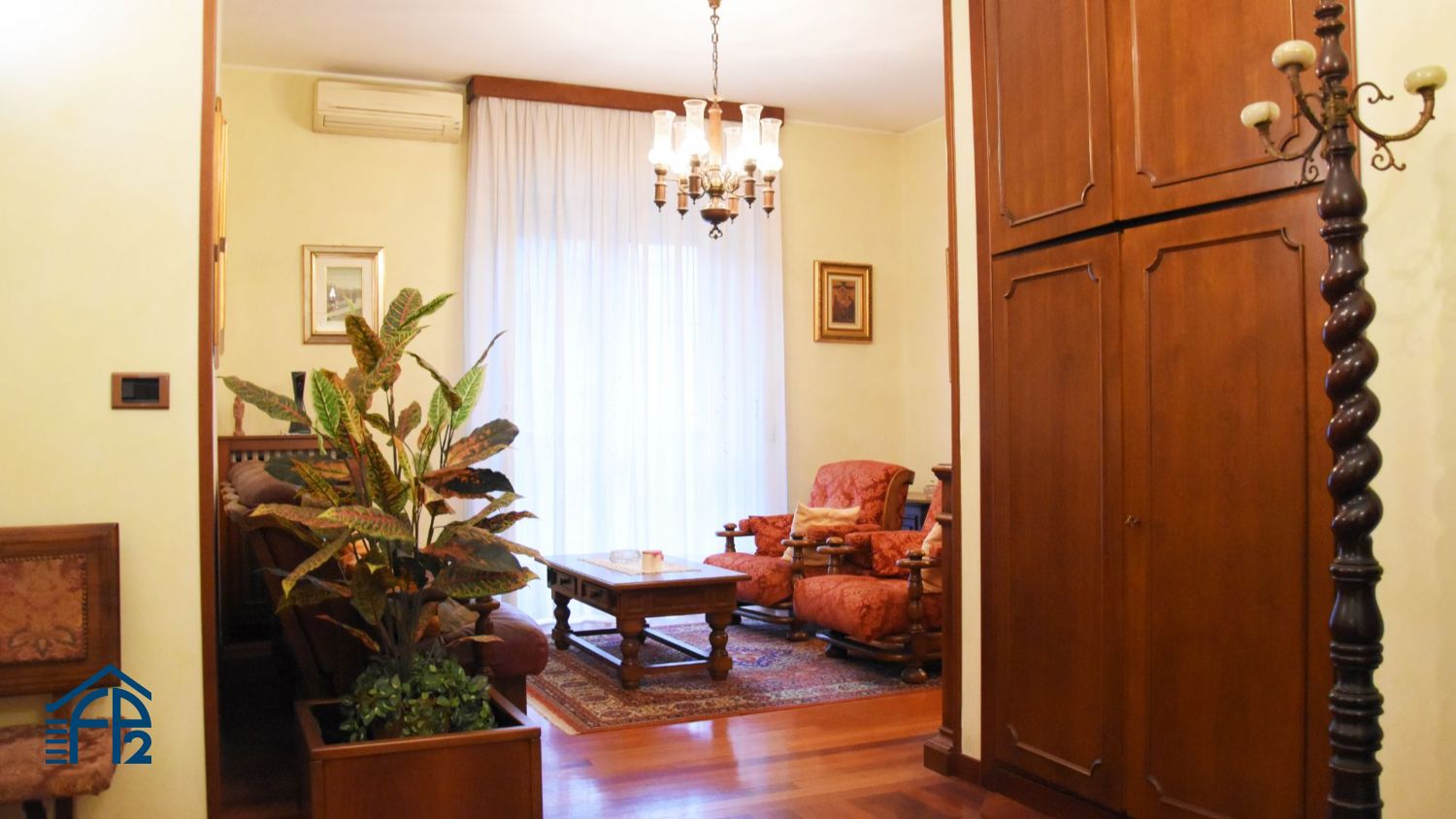 Tre/Quattro Locali con Doppi Servizi