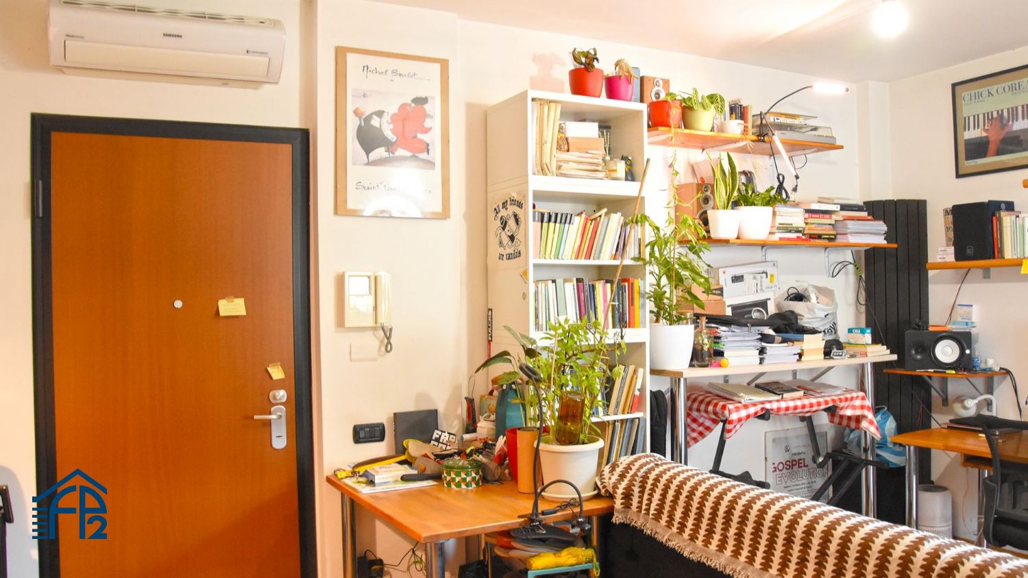 Bilocale con terrazzino