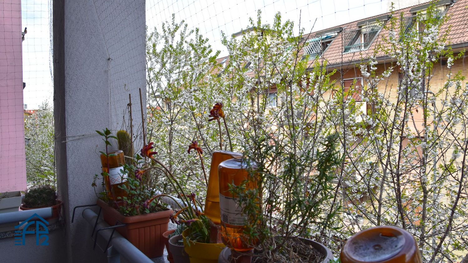 Bilocale con terrazzino