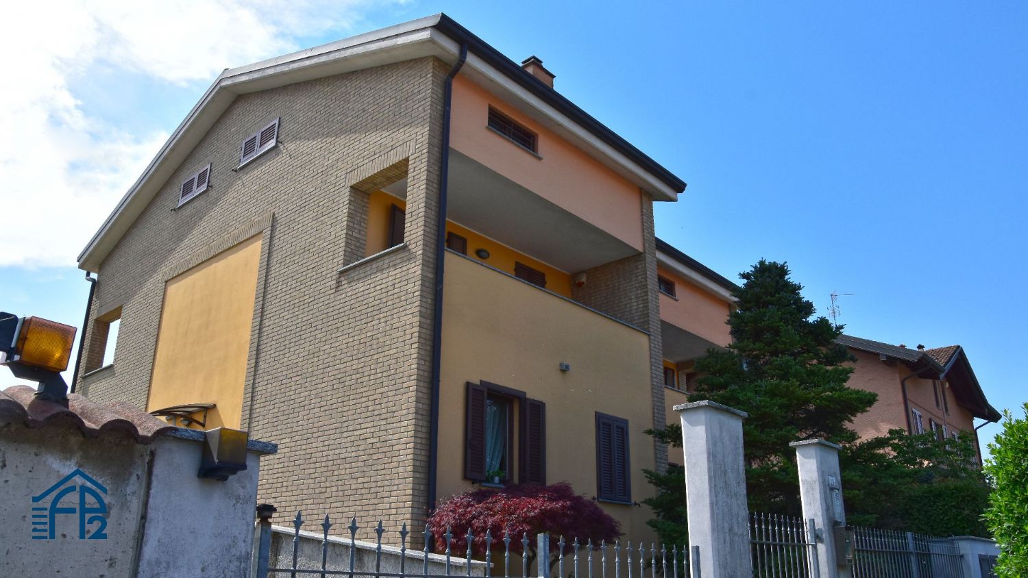 Villa  in Porzione Bifamiliare