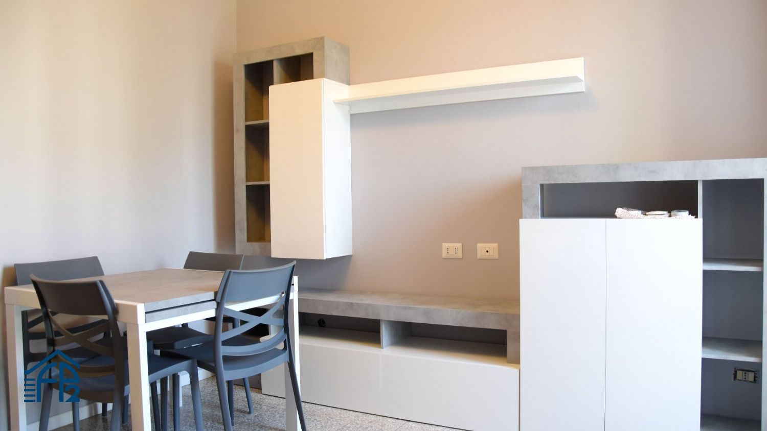 Bilocale con Terrazzo