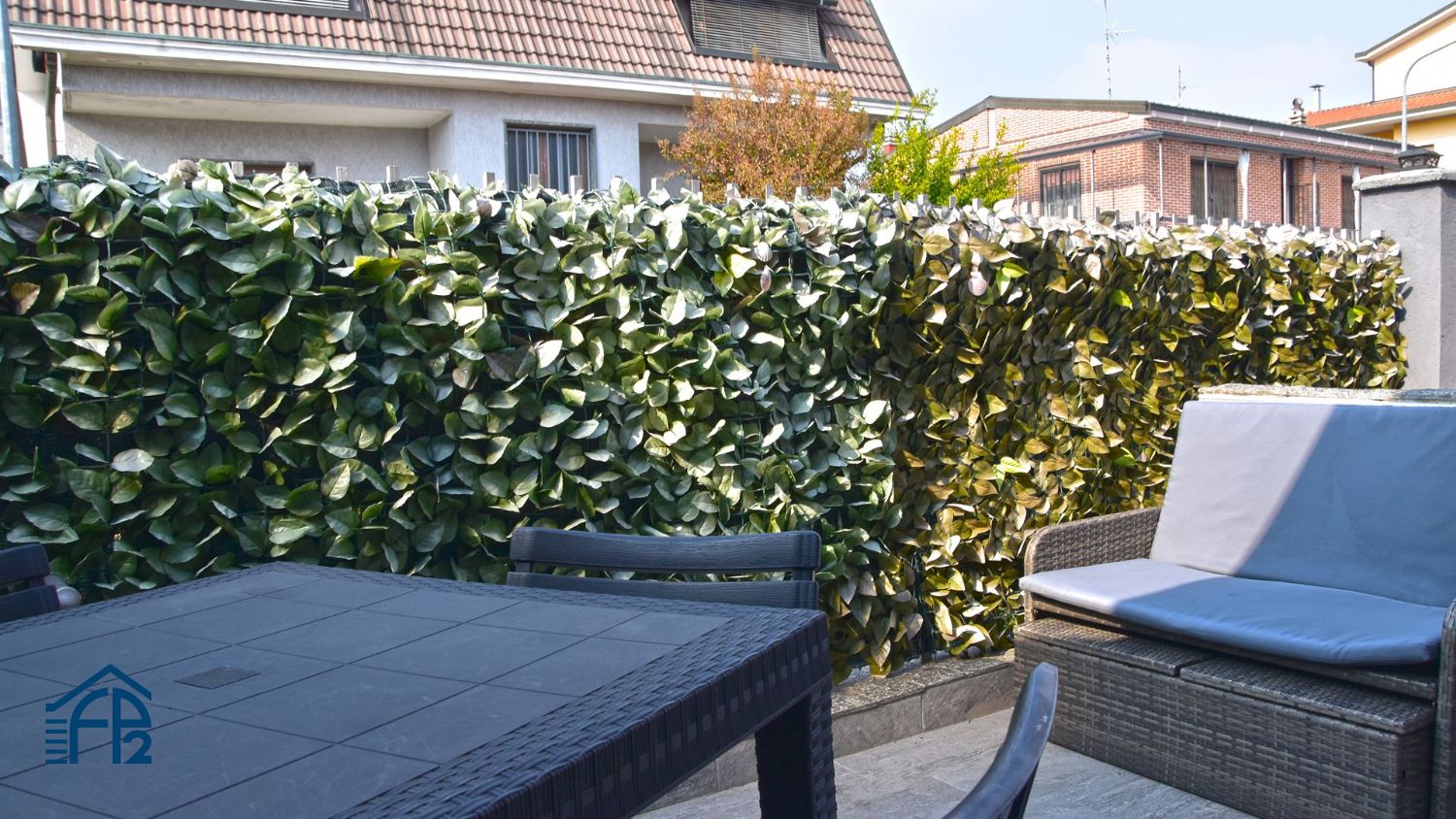 Porzione di  Villetta Bifamiliare con cortile privato