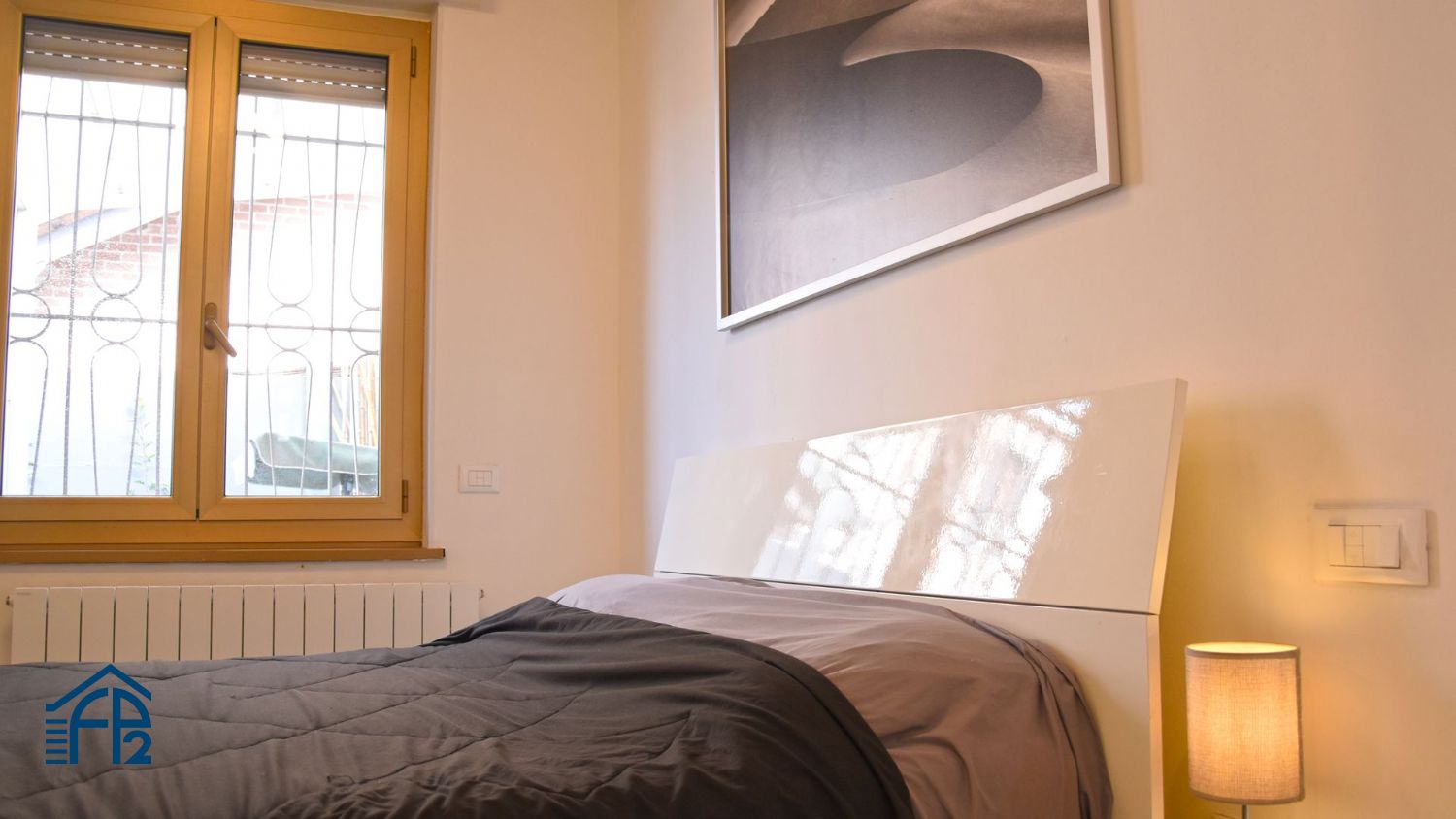 Porzione di  Villetta Bifamiliare con cortile privato